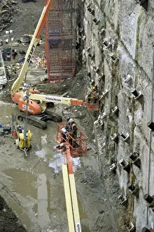 Jihad: Personnel at Ground Zero tie back and reinforce