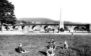 Tayside: Perth, Bridge and Monument 1899