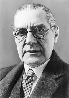 Behrens: Peter Behrens around 1928