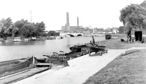 Nene: Peterborough, River Nene 1952