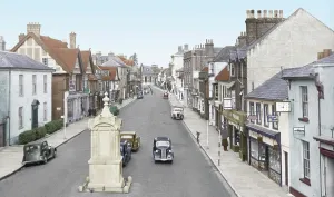 Petersfield: Petersfield, High Street c1955