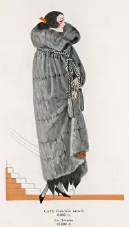 Fastened: Petit-Gris Cloak 1922