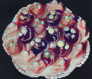 Petits: Petits Fours Glace spread