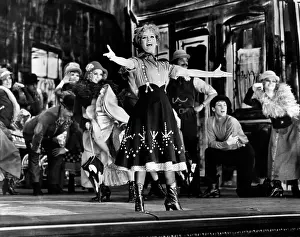 Chips: Petula Clark - actress