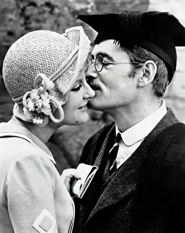 Chips: Petula Clark - Peter O'Toole - celebrity