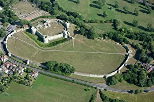 Pevensey: Pevensey Castle