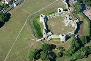 Pevensey: Pevensey Castle