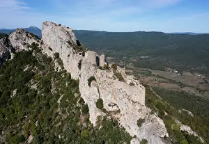 Ridge: Peyrepertuse Castle, Duilhac-sous-Peyrepertuse, Aude, France