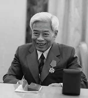 Hung: Pham Hung visits USSR