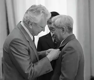 Musaelyan: Pham Hung visits USSR