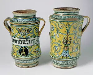 Ospedale: Pharmacy jars, majolica of Sienese