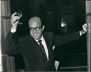 Silvers: Phil Silvers, American comedian, at press reception, London