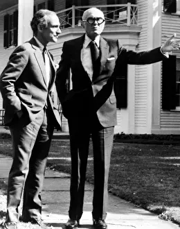 Narrator: PHILIP JOHNSON, with host-narrator Robert ?