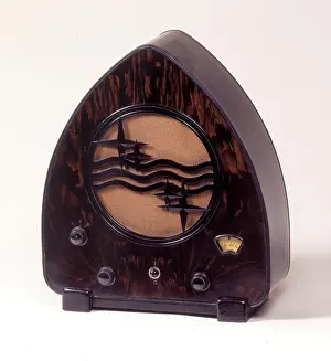 Thirties Style: Radio