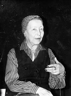 Essays: Philosopher, Writer Simone de Beauvoir 1908 - 1986