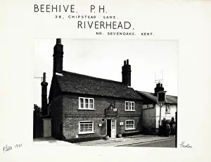 Beehive: Photograph of Beehive PH, Riverhead, Kent