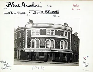 Smithfield: Photograph of Blue Anchor PH, East Smithfield, London