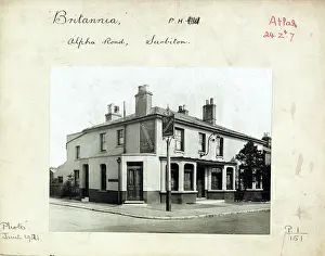 Surbiton: Photograph of Britannia PH, Surbiton, Surrey