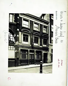 Loaf: Photograph of Crown & Sugar Loaf PH, Mansion House, London