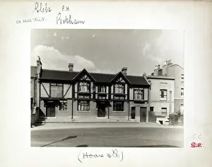 Peckham: Photograph of Globe PH, Peckham, London