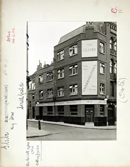 Smithfield: Photograph of Globe PH, Smithfield, London