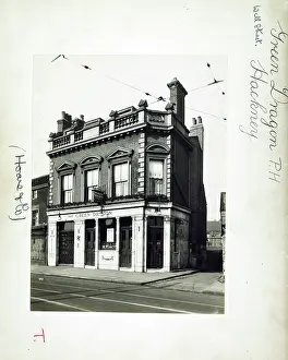 Hackney: Photograph of Green Dragon PH, Hackney, London