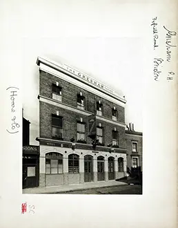 Brixton: Photograph of Gresham Tavern, Brixton, London