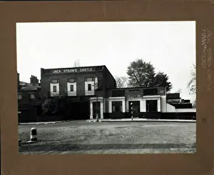 Hampstead: Photograph of Jack Straws Castle PH, Hampstead (Old), London