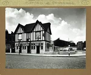 Hammersmith: Photograph of Oxford & Cambridge PH, Hammersmith, London