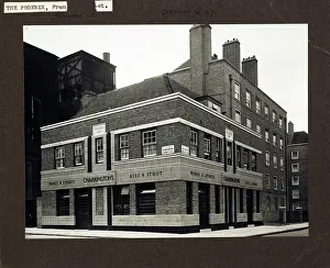 Edgware: Photograph of Phoenix PH, Edgware, London