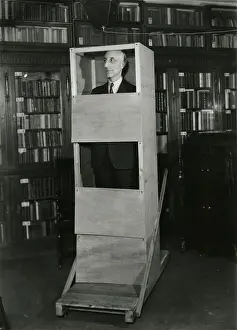 Telepathy: Photograph of ?sentry box? apparatus