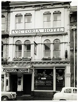 Brutton: Photograph of Victoria Hotel, Exeter, Devon