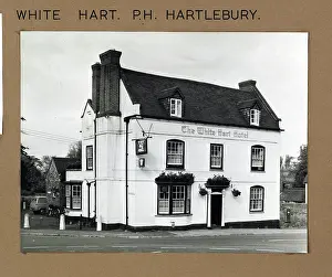 Charrington: Photograph of White Hart Hotel, Hartlebury, Worcestershire