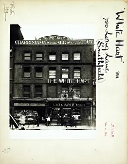 Smithfield: Photograph of White Hart PH, Smithfield, London