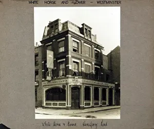 Hoare: Photograph of White Horse & Bower PH, Westminster, London