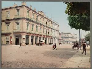 Habana: Photographing the World