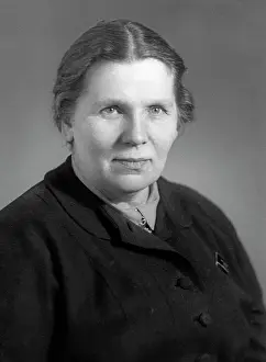 Zinaida: Phthisiologist Z. Lebedeva