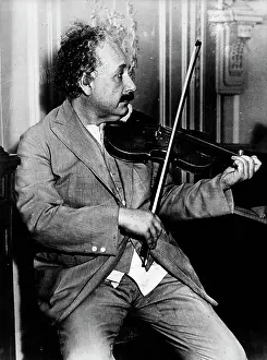 Photoelectric: Physicist Albert Einstein 1879 - 1955