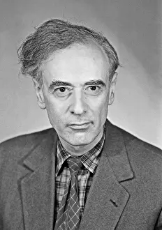 Landau: Physicist L.Landau