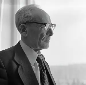 Spectroscopy: Physicist Sergei Mandelshtam