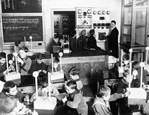 Addition: Physics teaching at the Ideal School in Kaulsdorf, Berlin