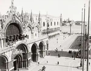 Piazetta: Piazetta and the facade of St. Mark's Cathedral, Venice