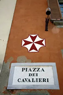 Cavalieri: Piazza dei Cavalieri in Pisa, Italy