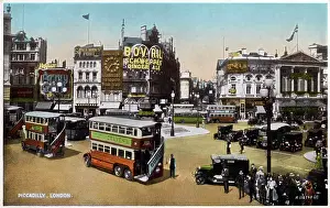 Schweppes: Piccadilly Circus, London