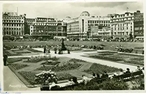 Capstan: Piccadilly Gardens, Manchester
