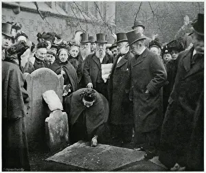 Smithfield: Picking up sixpences at Smithfield 1902