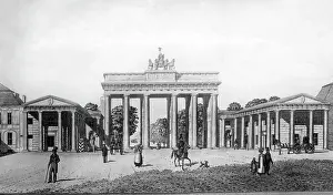 Pariser: Picture of Brandenburg Gate in Berlin