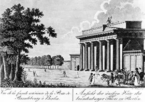 Tiergarten: Picture of Brandenburg Gate in Berlin