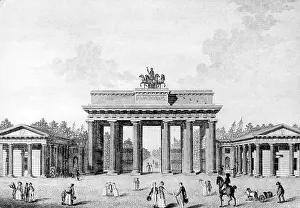 Pariser: Picture of Brandenburg Gate in Berlin