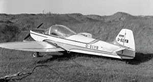 Emeraude: Piel CP-301 Emeraude D-ELYB